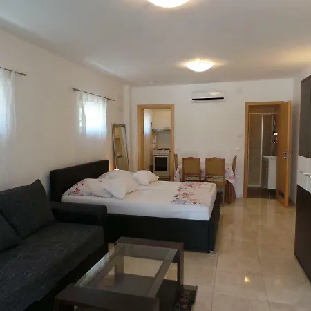 Apartman Studio In Zadar/zadar Riviera 8166 *